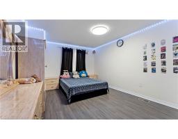 365 PIONEER Drive UnitNo. 16 - 15