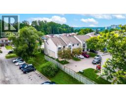 365 PIONEER Drive UnitNo. 16 - 30