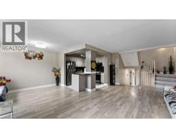 365 PIONEER Drive UnitNo. 16 - 8