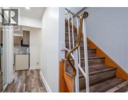 389 DUNVEGAN Drive - 25