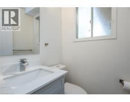 389 DUNVEGAN Drive - 35