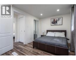 389 DUNVEGAN Drive - 49