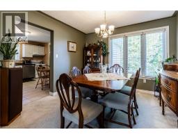 33 OAK Crescent - 7