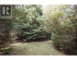 18 BAIRD ST N - 13