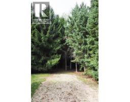 18 BAIRD ST N - 20