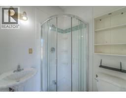 69 BISMARK Drive - 21