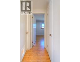 69 BISMARK Drive - 23
