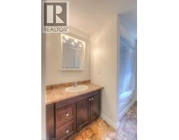 69 BISMARK Drive - 25