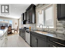 107 FORBES Crescent - 19