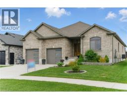 107 FORBES Crescent - 2