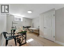 107 FORBES Crescent - 33