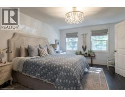 318 LLOYMINN Avenue - 25