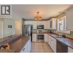 19 SOMERSET Drive UnitNo. 16 - 8