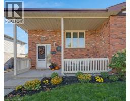 233 SCOTT Road - 1