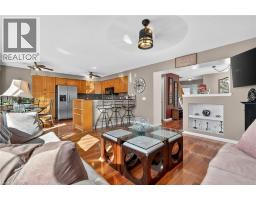 92 BAGGS Crescent - 13