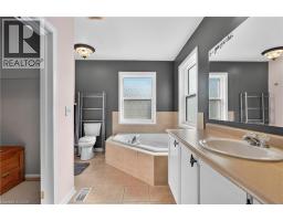92 BAGGS Crescent - 22