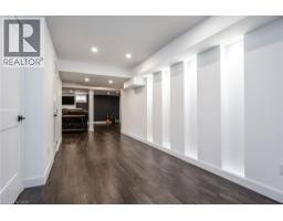 232 SHADY GLEN Crescent - 44