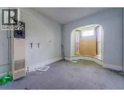 245 AINSLIE Street S - 12