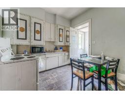 245 AINSLIE Street S - 15