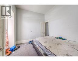 245 AINSLIE Street S - 20