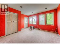 245 AINSLIE Street S - 21