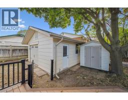 521 GLEN FORREST Boulevard - 3