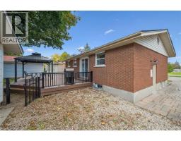 521 GLEN FORREST Boulevard - 39