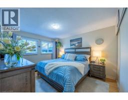18 LONG POINT Boulevard - 10