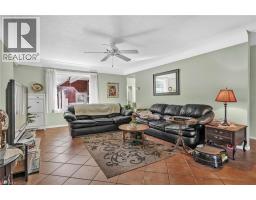141 RIVERBANK Drive - 12