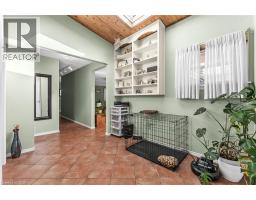 141 RIVERBANK Drive - 20