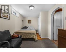 141 RIVERBANK Drive - 31