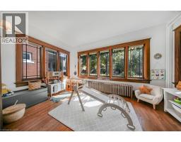 60 HEINS Avenue - 17