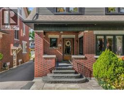 60 HEINS Avenue - 3