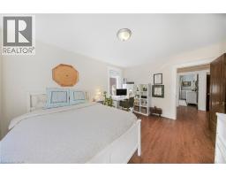 60 HEINS Avenue - 30