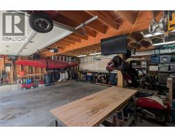 60 HEINS Avenue - 9