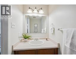 116 ERINBROOK Drive - 19
