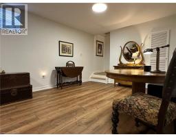 15 BAYSHORE Court - 31