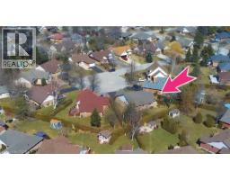 15 BAYSHORE Court - 44