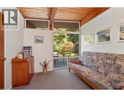 1441 MINERAL SPRINGS Road - 33