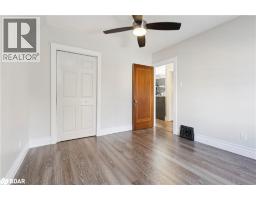 43 EBY Street S - 21