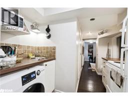 43 EBY Street S - 30