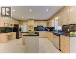610 STONEBURY Crescent - 11