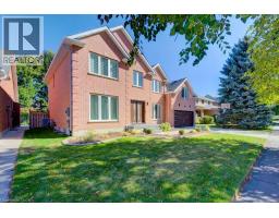 610 STONEBURY Crescent - 2