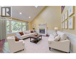 610 STONEBURY Crescent - 20