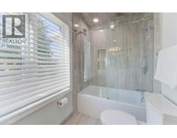 610 STONEBURY Crescent - 37
