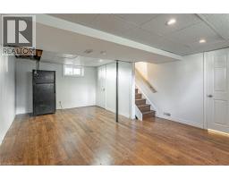 27 CENTRE Street - 20