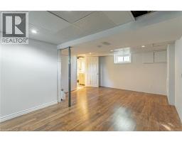 27 CENTRE Street - 21
