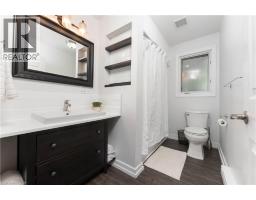 5 KING Street S - 10