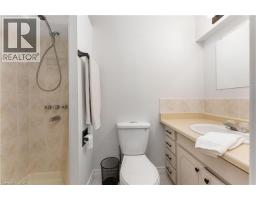5 KING Street S - 28