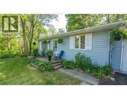 5 KING Street S - 41